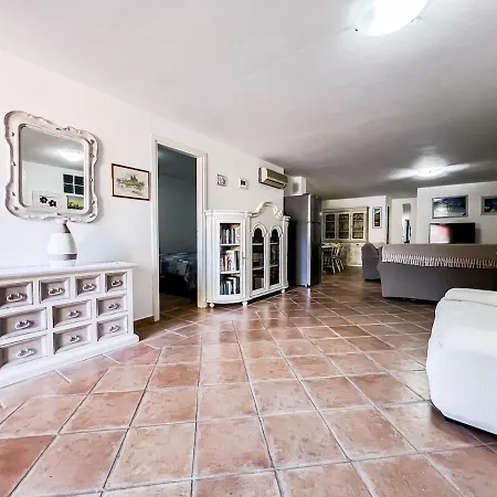 Casa Delle Antille אולביה